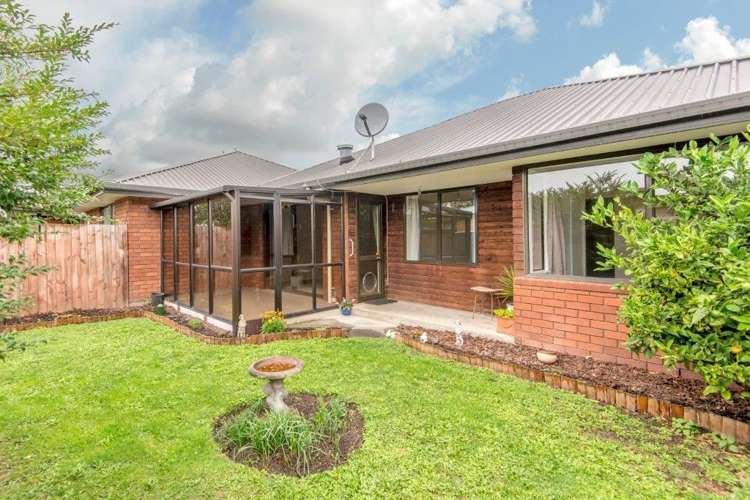 2/35 Division Street Riccarton_0