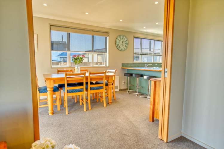 34 Ogilvie Road Gladstone_11