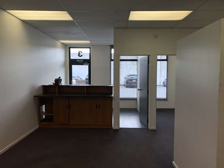 3/60 Hayton Road Wigram_4