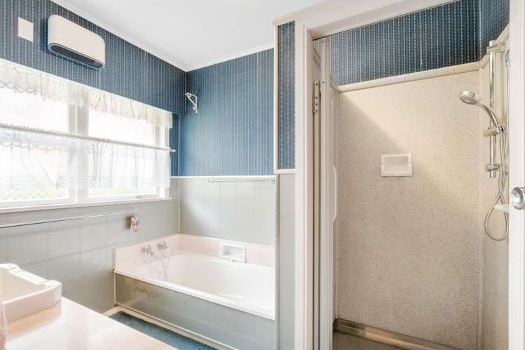 96 Lawrence Crescent Hillpark_13