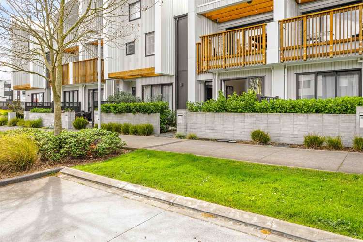 96 Squadron Drive Hobsonville_27