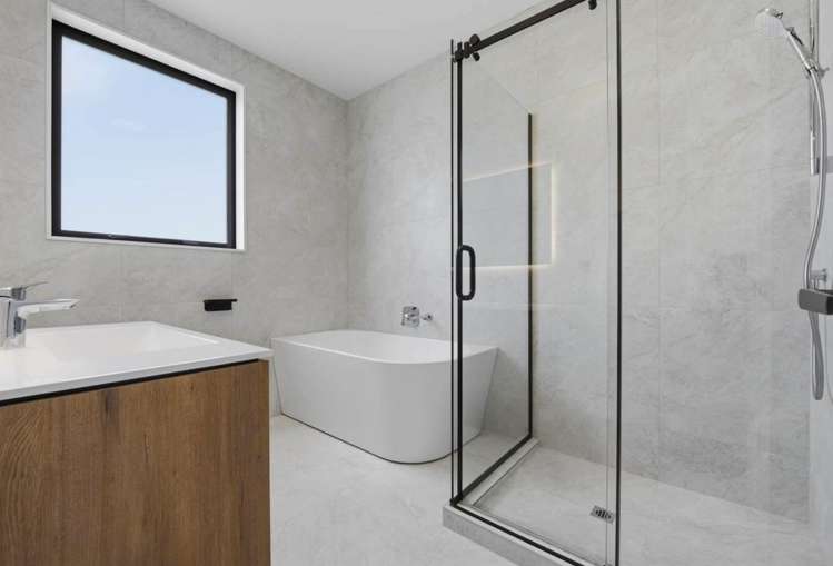 5 Halcyon Bay Lane Orewa_17