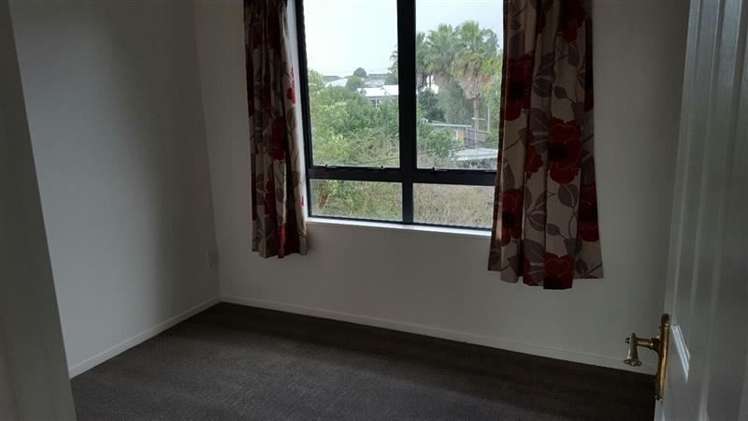 12 Porter Avenue Te Atatu South_16