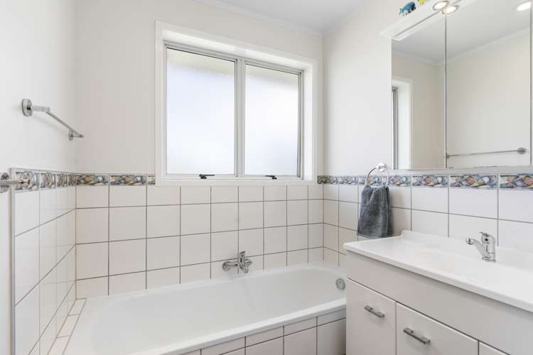 11 Busbridge Place Hillcrest_9