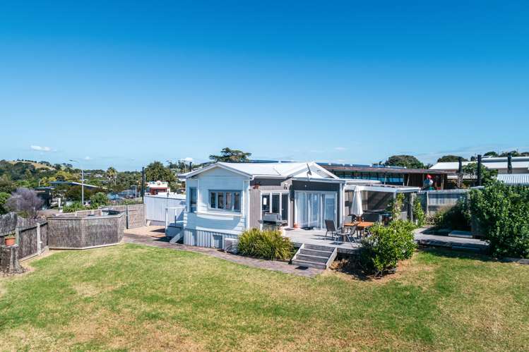 135 Ocean View Road Oneroa_6