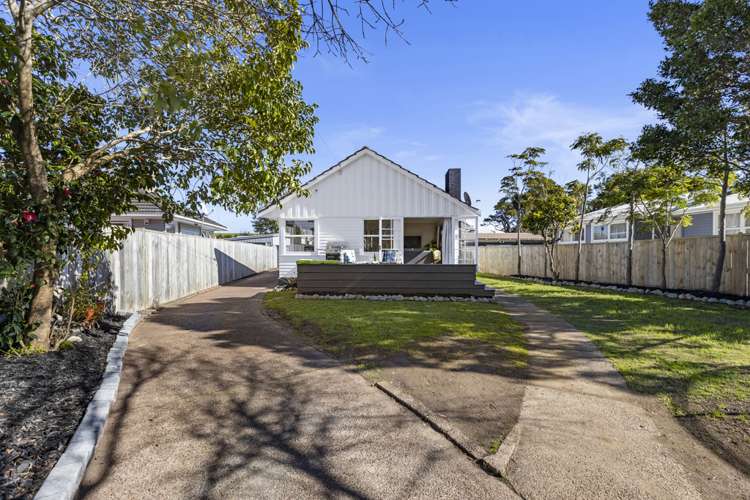 28 Laurel Street Mount Albert_16