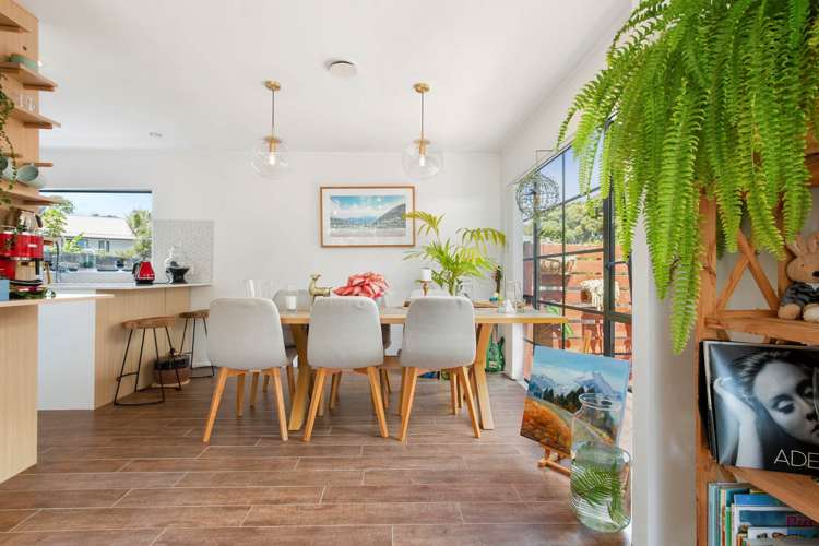 12a Renata Crescent Te Atatu Peninsula_5