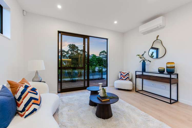 77 Skulander Crescent Millwater_8