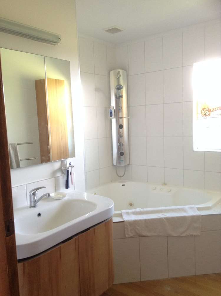 2594 River Road Tuakau_4