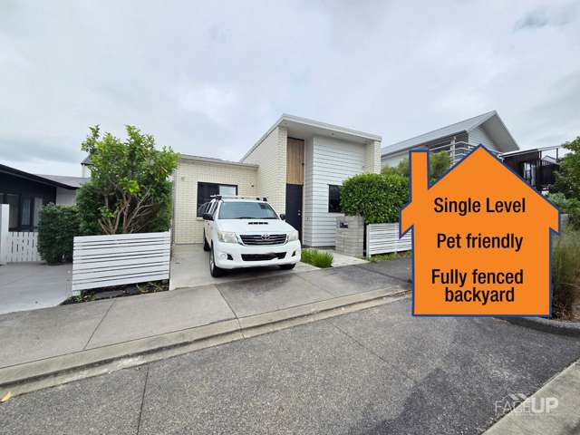 Hobsonville, 2 Bedrooms, $700