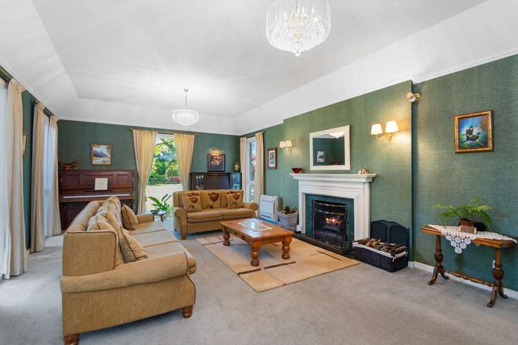 53 Bangor Road Darfield_3