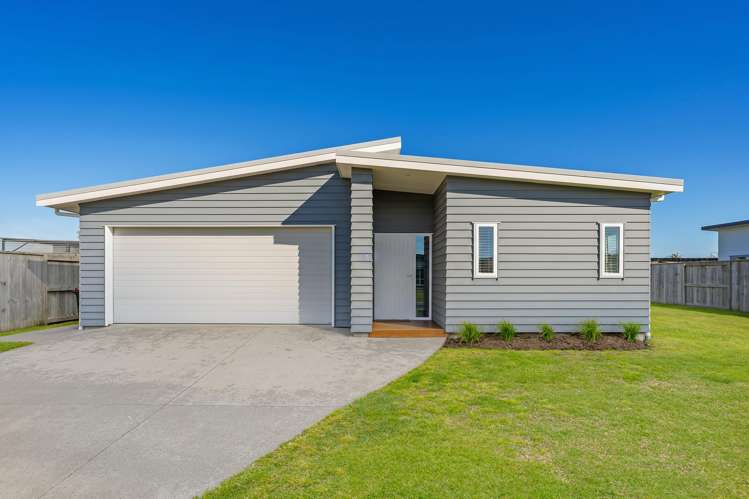 8 Navigation Drive Cooks Beach_22
