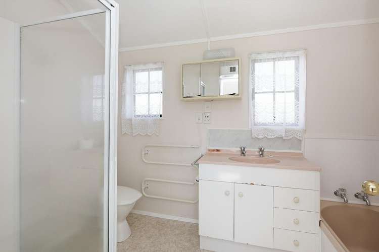 4 Vogel Place Te Aroha_18