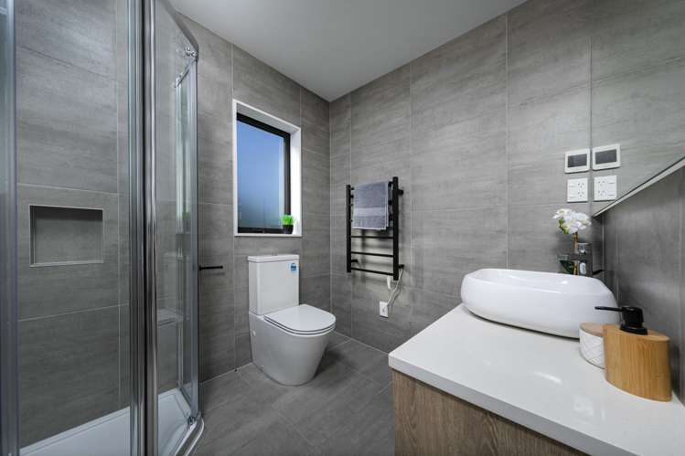 8C Albany Highway Greenhithe_28