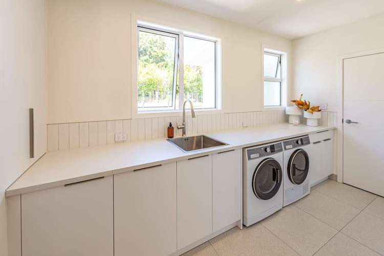 161b No 3 Line Wanganui East_24