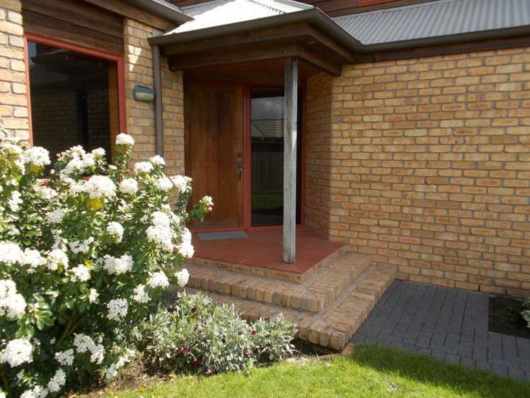 7 Cedar Crescent Matamata_12