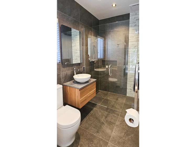 23 Mountain View Drive Wānaka_6