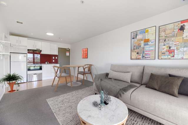 4e/17 Crown Lynn Place New Lynn_2