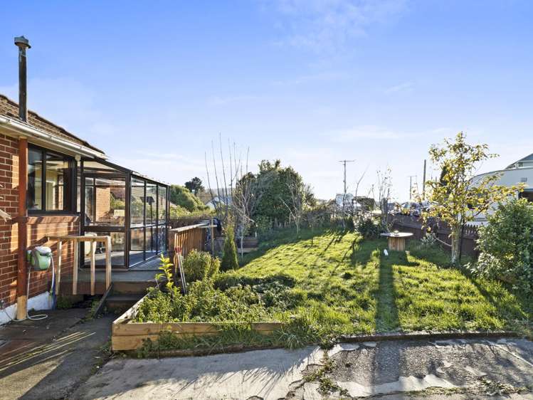 32 Panmure Avenue Calton Hill_18