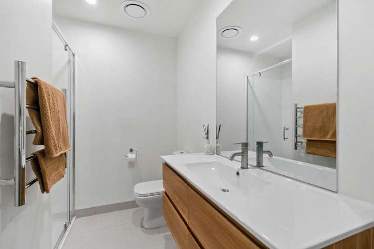 638 Massey Road Mangere_10