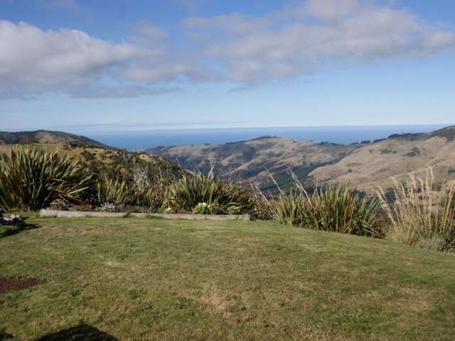 5080 Summit Road Le Bons Bay_4
