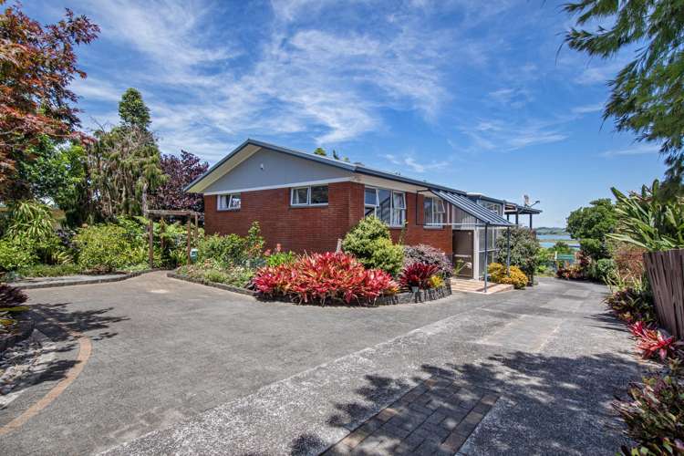 52 West View Crescent Onerahi_16