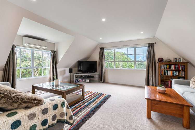 23 Hanlon Crescent Narrow Neck_4