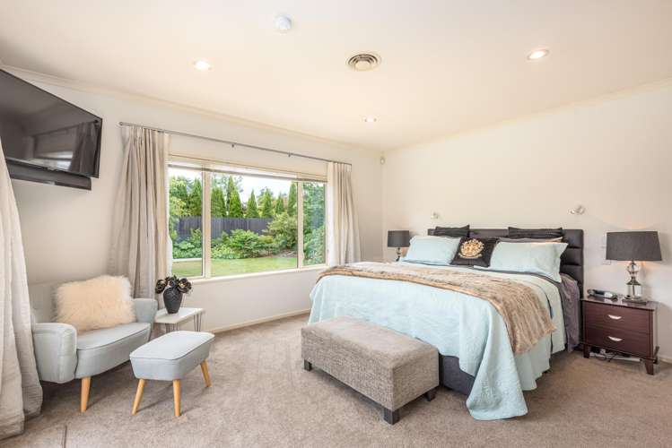 208 Cavendish Road Casebrook_11