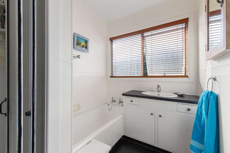 2 Lysnar Street Okitu_6