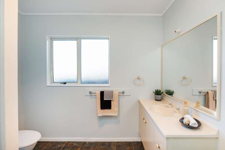 18A East Street Feilding_16