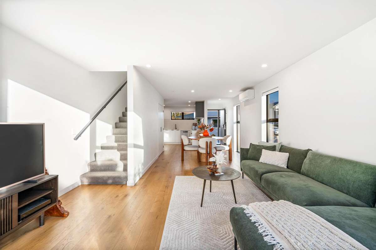 3/111 Hobsonville Road_3