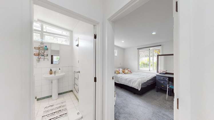 14 Cloverly Crescent Campbells Bay_12