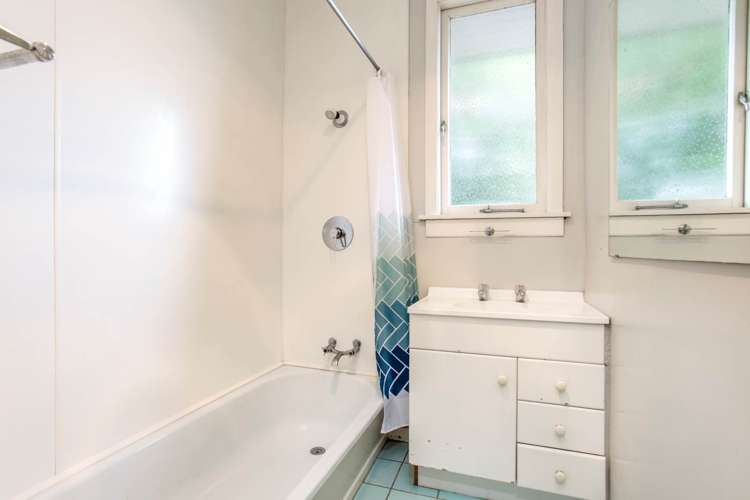 67 West Coast Road Glen Eden_11