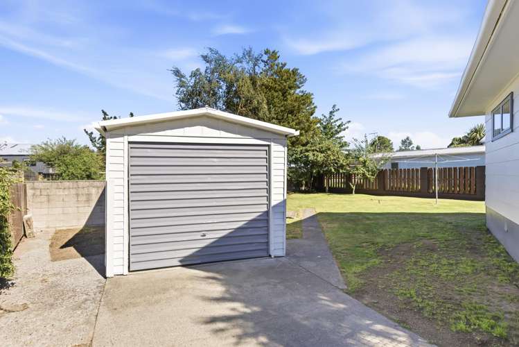 8 Ryan Place Richmond Heights_21