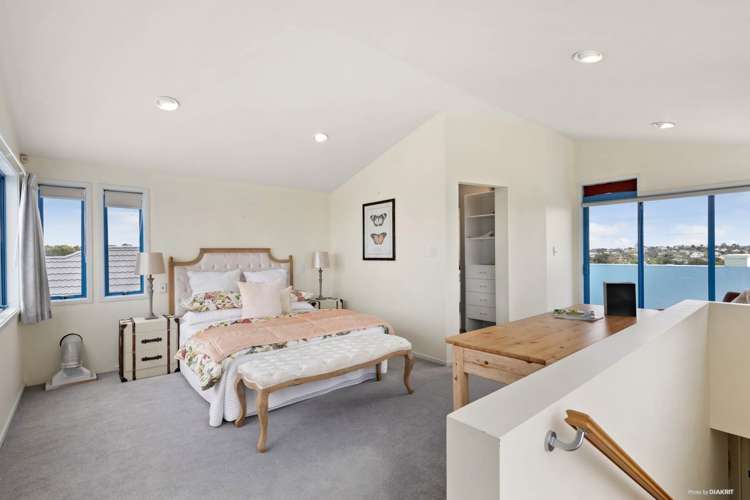 94 Knights Road Rothesay Bay_9