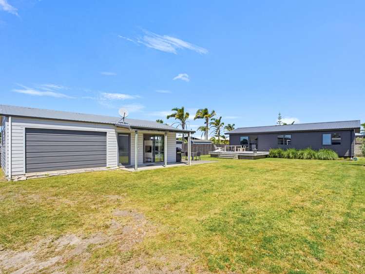113 Kelly Jade Avenue Matarangi_25