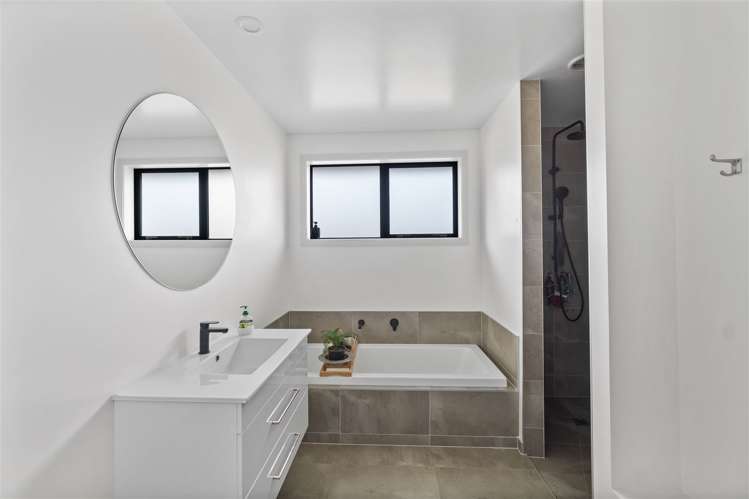 17 Cedric Place Darfield_9