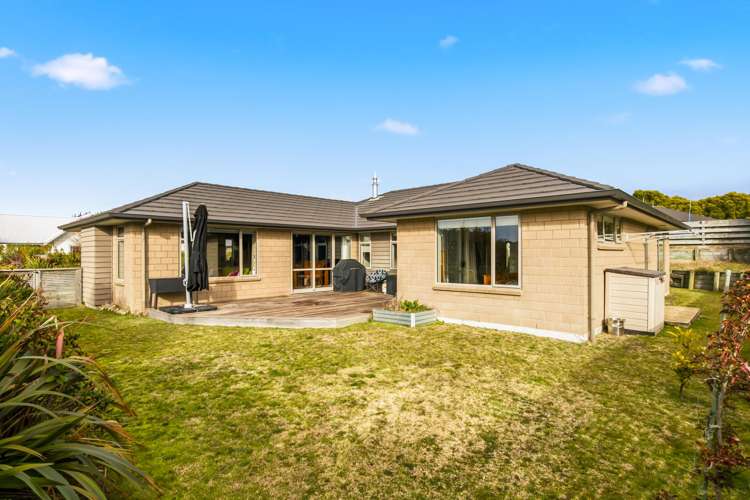 2 Brompton Close Richmond Heights_22