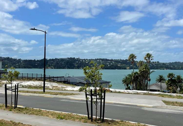 16 & 18 Gunn Way Hobsonville_8