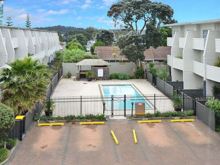 24/3 Riverside Road Orewa_14