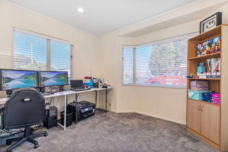 4 Beach Road Takanini_13