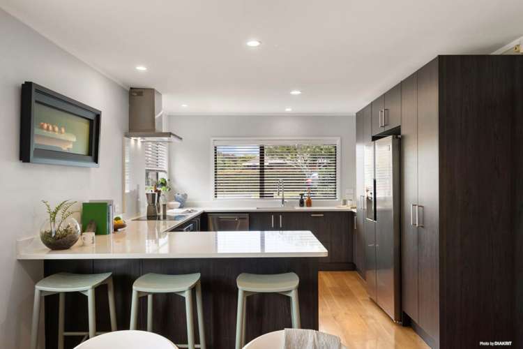 10 Tui Street Point Chevalier_2