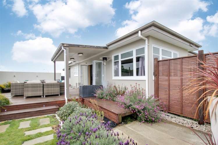 38 Arbuckle Road Frimley_5