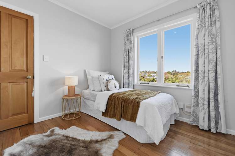 128 Levers Road Matua_12