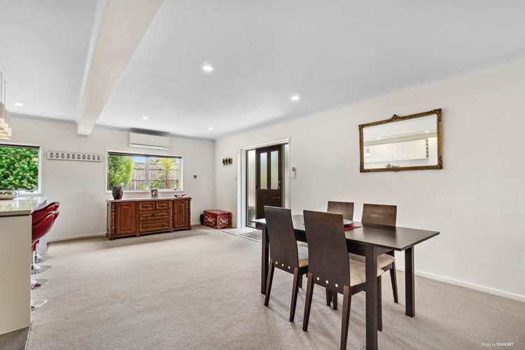 38 Beach Road Te Atatu Peninsula_6