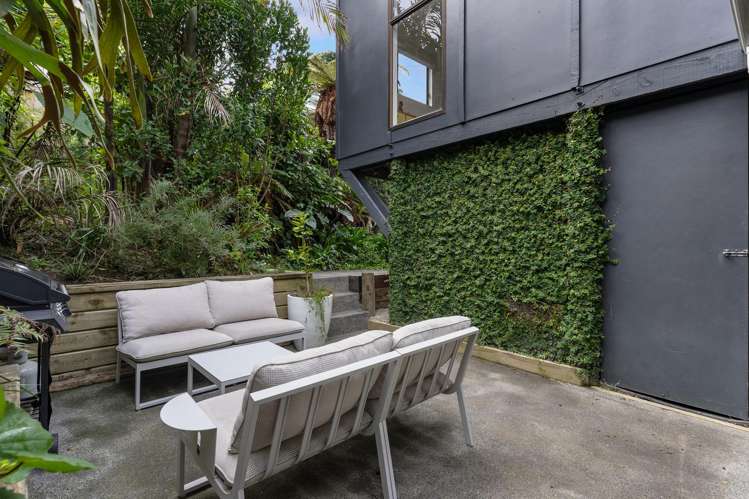 2/26 Colonial Road Birkenhead_14