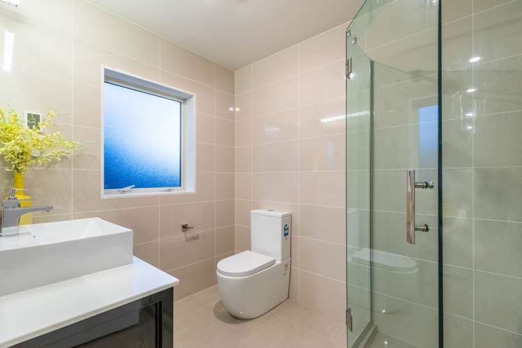 1666 Great North Road Avondale_10