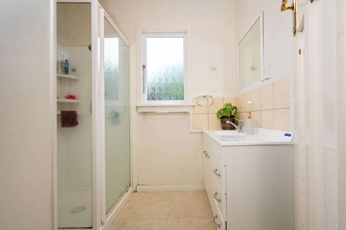 1011 Waipuna Street_5