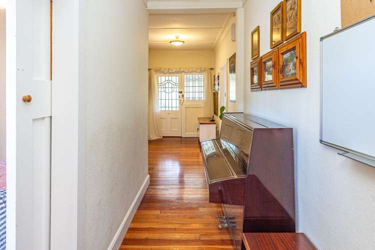 28 Carlton Avenue Gonville_11