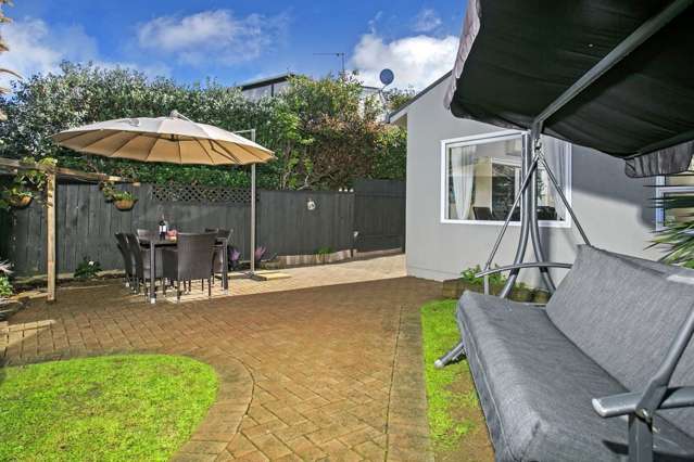 2/18 Mariposa Crescent Birkenhead_3